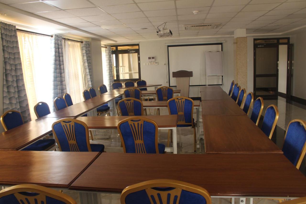 Prinias Hotel Kisumu Ngoại thất bức ảnh
