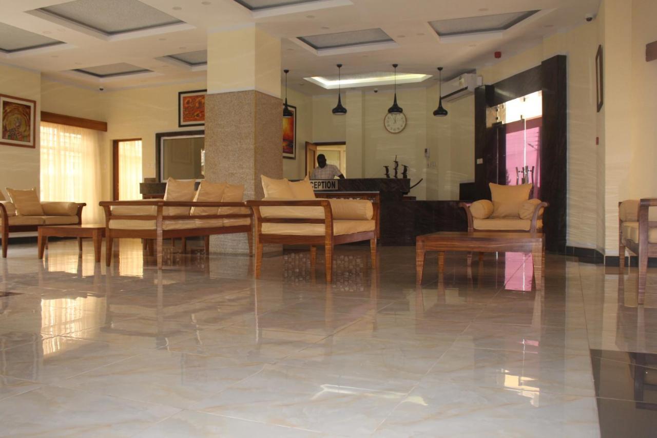 Prinias Hotel Kisumu Ngoại thất bức ảnh