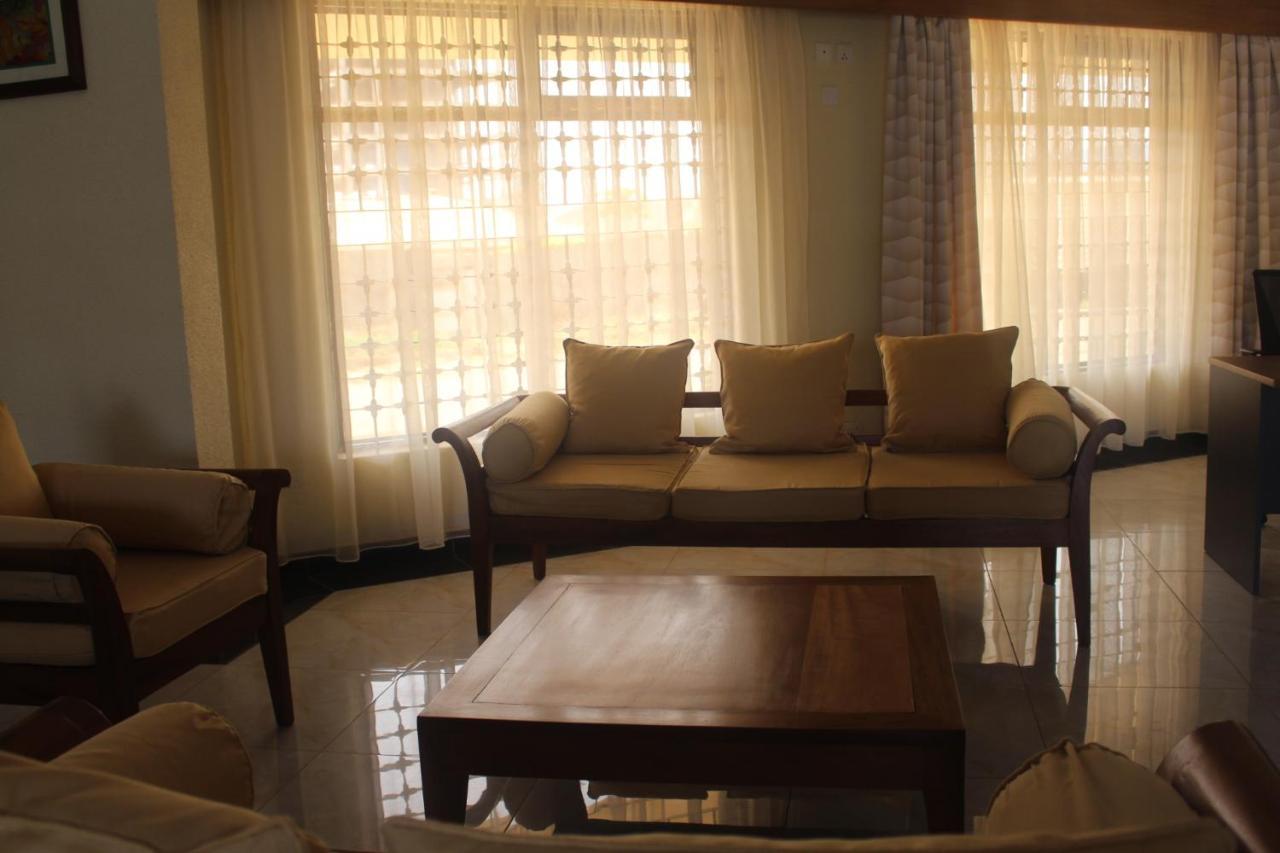 Prinias Hotel Kisumu Ngoại thất bức ảnh