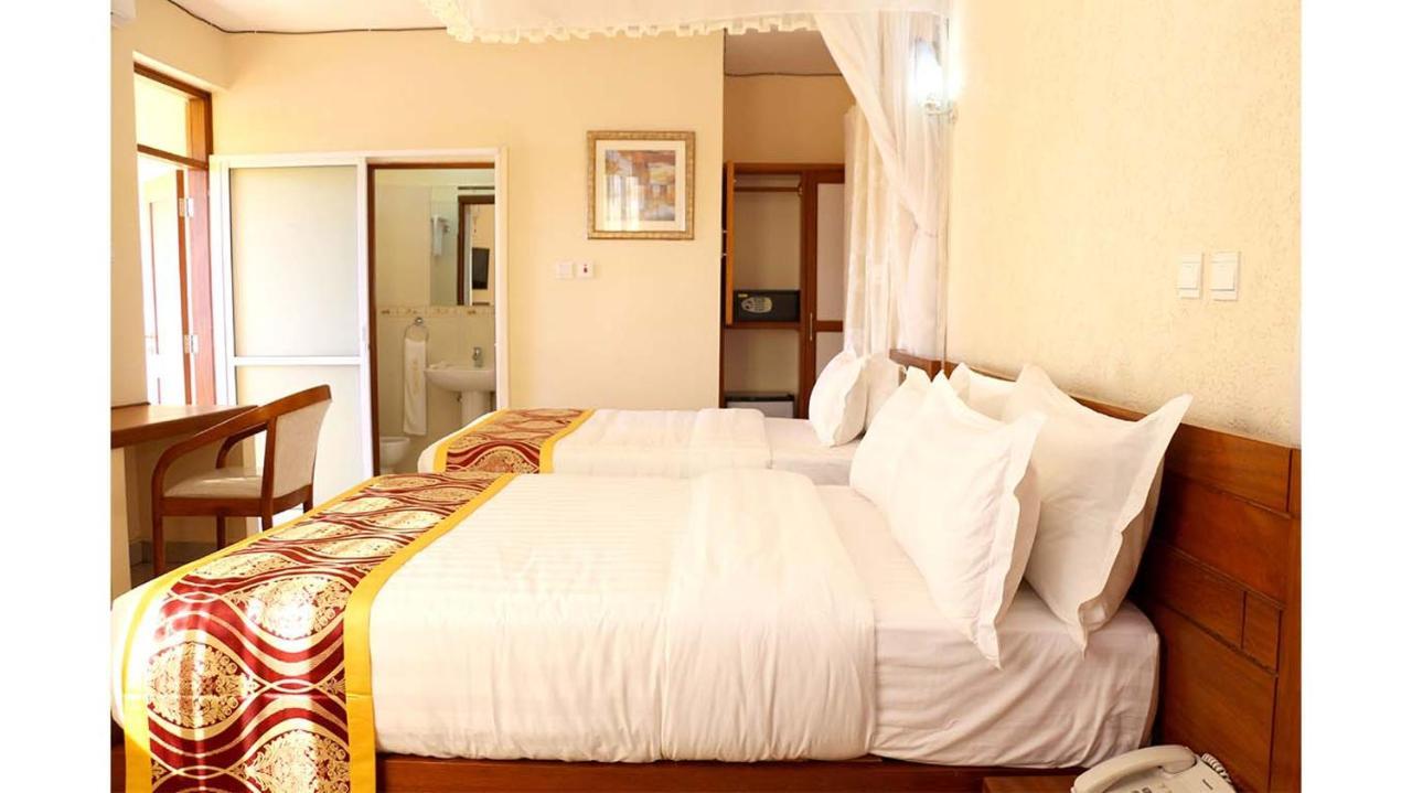 Prinias Hotel Kisumu Ngoại thất bức ảnh